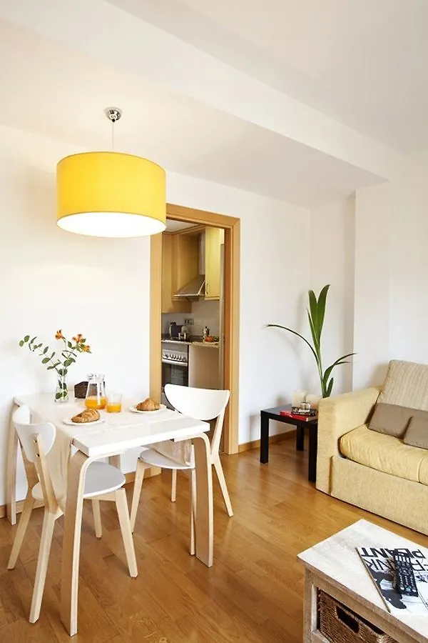 Ainb Eixample Entenza Apartments Barcelona