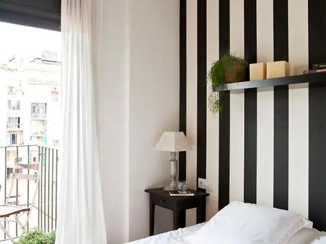 Ainb Eixample Entenza Apartments Barcelona